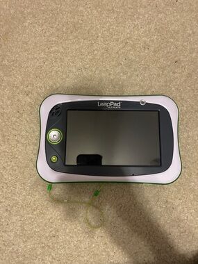 LeapPad Ultimate Kids Learning Tablet - White & Green